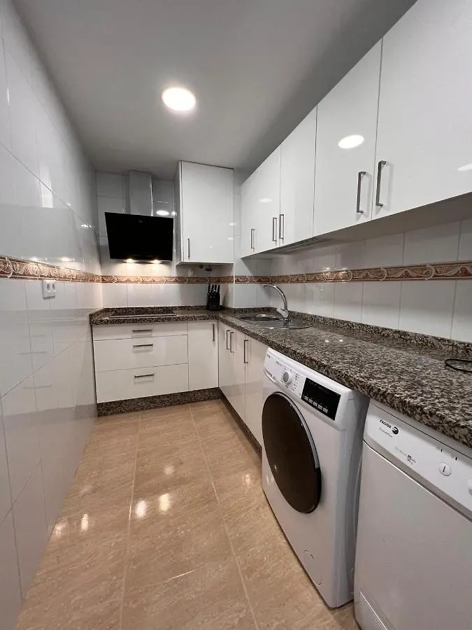 Torremolinos Centro - Beautiful , Newly Renovated 2 Bedroom Apartment Ισπανία